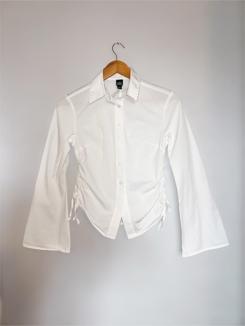 wild fable White Ruched-Side Button Down Shirt Bell Style Sleeve XS - Picture 4 of 15